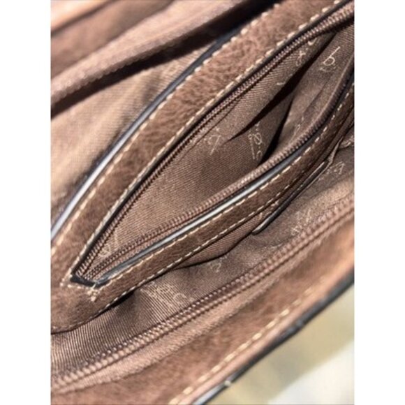 b.o.c. Born Concept Marwick Charging Crossbody Bag - Picture 11 of 15